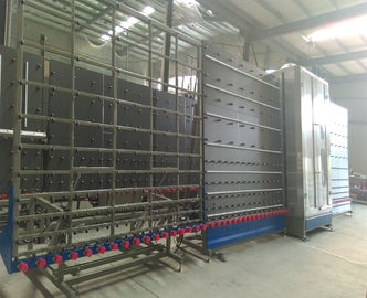 中国 2500Mmの垂直ガラス洗濯機、テーブル、縦の低eガラス洗濯機を傾けることを用いる自動ガラス・クリーニング機械 サプライヤー